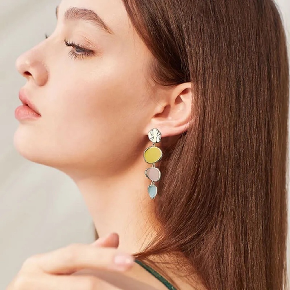 *BETTE* Gold x Multicolor Fashion Dangle Earrings - Picture 6 of 8